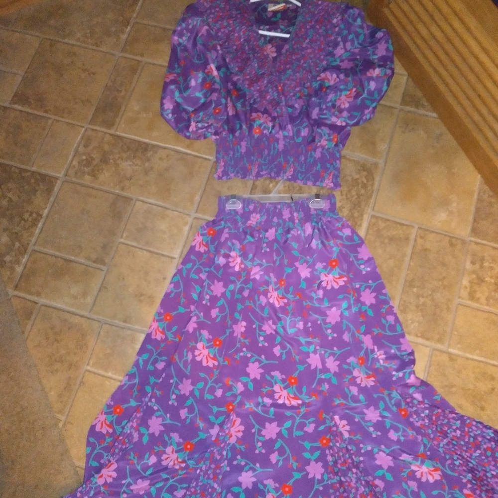 Vintage 80's Susan Tutor floral blouse and skirt